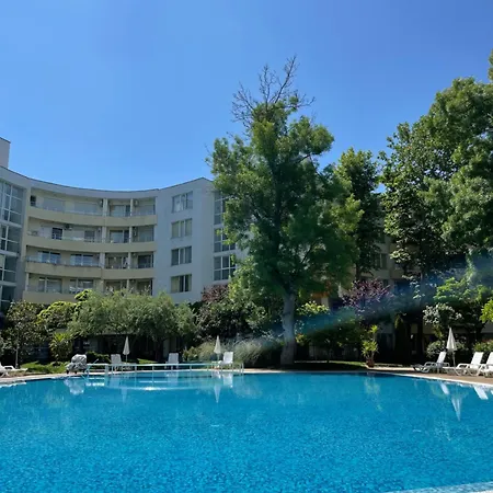 Yassen - Apartma 41 S Vyhledem Na Bazen Lejlighed