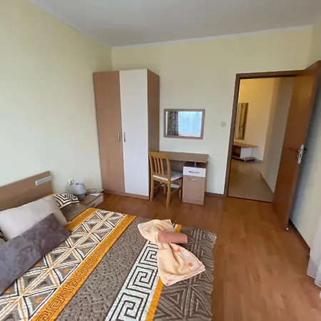 公寓 Yassen - Apartma 41 S Vyhledem Na Bazen 阳光海滩